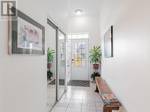 2 Angela Street, Bradford West Gwillimbury, ON - 