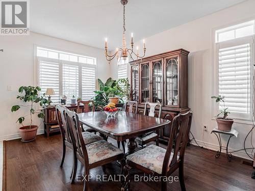 2 Angela Street, Bradford West Gwillimbury, ON - Indoor Photo Showing Dining Room
