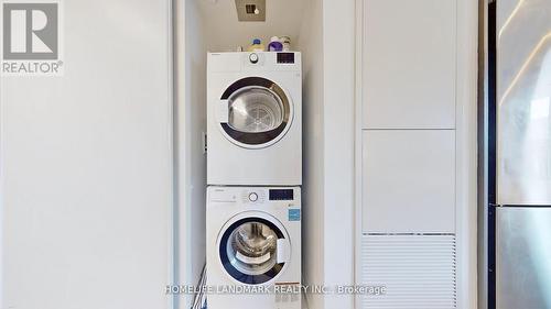 1227 - 251 Jarvis Street, Toronto, ON - Indoor Photo Showing Laundry Room
