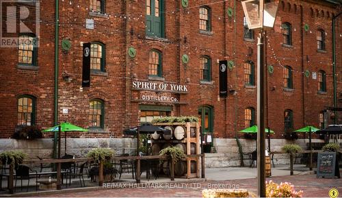 407 - 35 Parliament Street, Toronto, ON - Outdoor