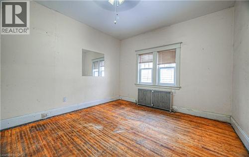 916 Queenston Road, Cambridge, ON - Indoor Photo Showing Other Room