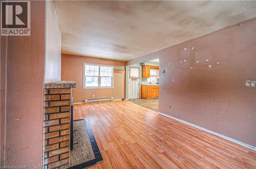 916 Queenston Road, Cambridge, ON - Indoor Photo Showing Other Room