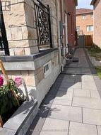 75 THORNBUSH BOULEVARD  Brampton, ON L7A 4J9