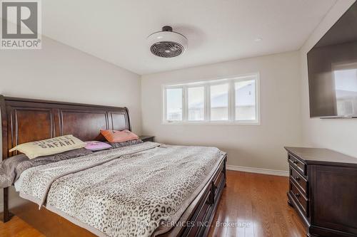 132 Lauraglen Crescent, Brampton, ON - Indoor Photo Showing Bedroom
