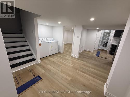 Bsmt - 2971 Westoak Trails Boulevard, Oakville, ON - Indoor Photo Showing Laundry Room