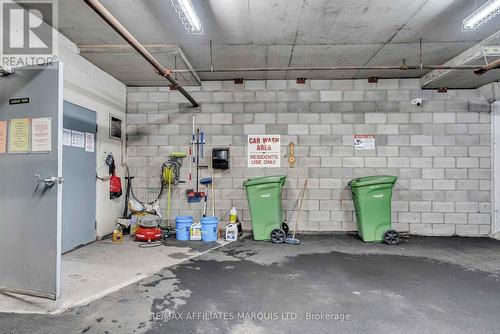 411 - 121 Water Street W, Cornwall, ON - Indoor Photo Showing Garage