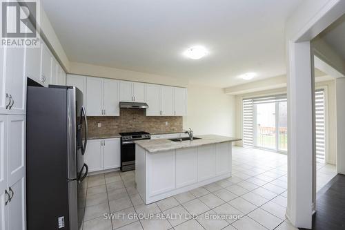 Upper - 24 Dotchson Avenue, Caledon, ON - Indoor Photo Showing Kitchen