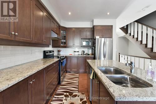 77 Arkose Street, Ottawa, ON - Indoor Photo Showing Kitchen With Stainless Steel Kitchen With Double Sink With Upgraded Kitchen