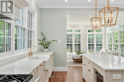 140 Howick Street, Ottawa, ON - Indoor Photo Showing Bathroom