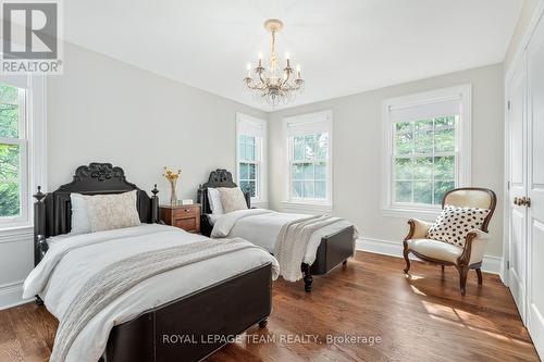 140 Howick Street, Ottawa, ON - Indoor Photo Showing Bedroom