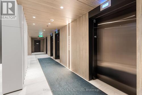 715 - 220 Missinnihe Way, Mississauga, ON - Indoor Photo Showing Other Room