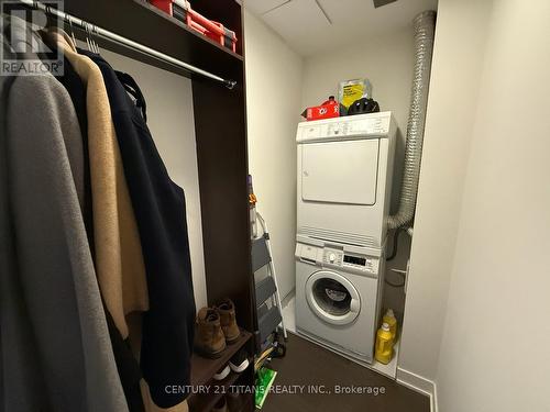 2015 - 88 Park Lawn Road, Toronto, ON - Indoor Photo Showing Laundry Room