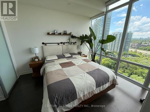 2015 - 88 Park Lawn Road, Toronto, ON - Indoor Photo Showing Bedroom
