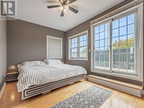 964A The Queensway, Toronto, ON - Indoor Photo Showing Bedroom