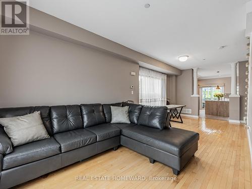 964A The Queensway, Toronto, ON - Indoor Photo Showing Living Room
