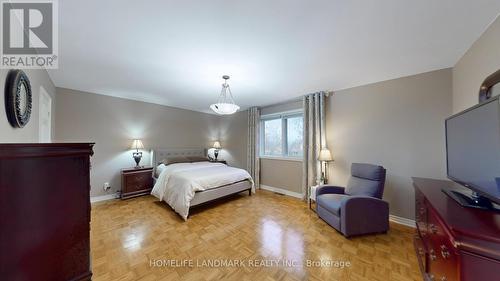 3022 Dalehurst Drive, Mississauga, ON - Indoor Photo Showing Bedroom