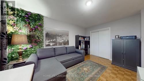 3022 Dalehurst Drive, Mississauga, ON - Indoor