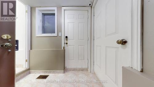 3022 Dalehurst Drive, Mississauga, ON - Indoor Photo Showing Other Room