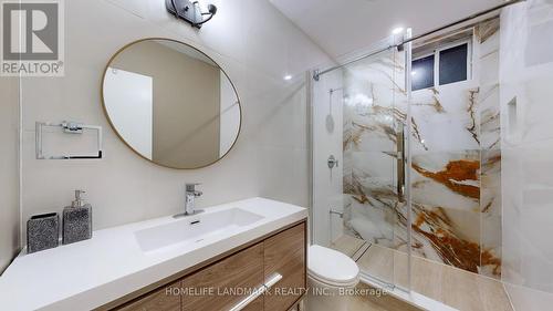 3022 Dalehurst Drive, Mississauga, ON - Indoor Photo Showing Bathroom