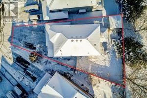 821 Walsh Court, Newmarket, ON - Outdoor With View