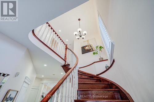 821 Walsh Court, Newmarket, ON - Indoor Photo Showing Other Room