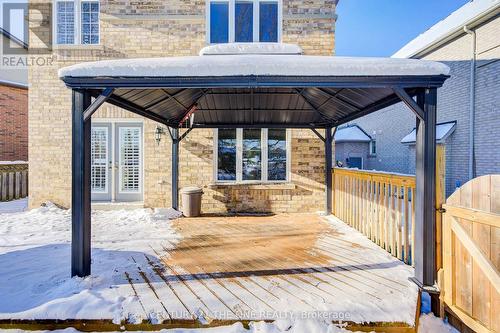 821 Walsh Court, Newmarket, ON - Outdoor With Exterior
