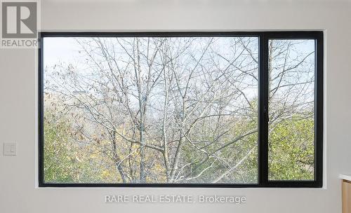 Laneway - 451 Montrose Avenue, Toronto, ON -  Photo Showing Other Room