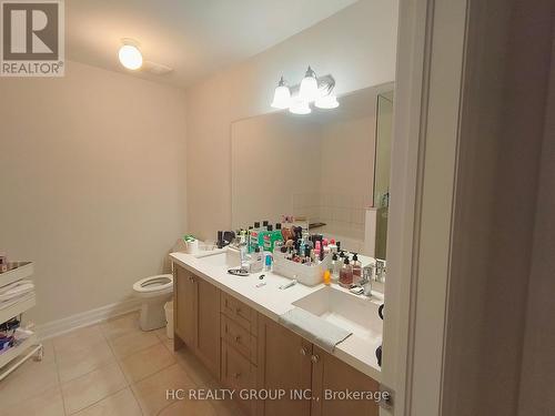 33 Thomas Armstrong Lane, Richmond Hill, ON - Indoor Photo Showing Bathroom