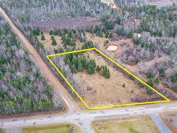 Annandale Road  Poplar Point, PE C1A 7N8