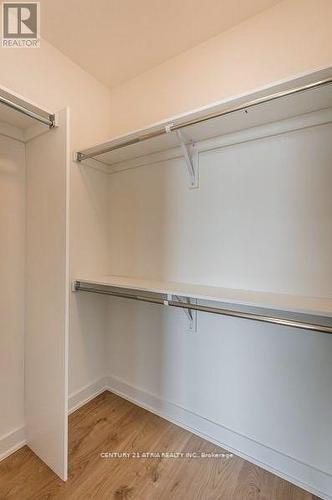 903W - 27 Bathurst Street, Toronto, ON - Indoor With Storage