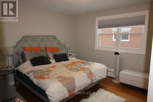 3 - 264 Bruyere Street, Ottawa, ON - Indoor Photo Showing Bedroom