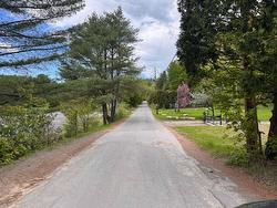 Rue de la Vallée  Sainte-Adèle, QC J8B 2A1