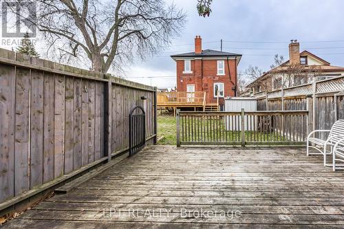 201 Ritson Road S, Oshawa, ON - Outdoor With Exterior