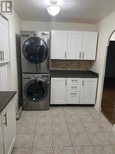 504 - 80 Inverlochy Boulevard, Markham, ON - Indoor Photo Showing Laundry Room
