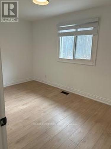 639 Pine Grove Avenue, Innisfil, ON - Indoor Photo Showing Other Room