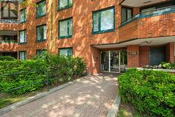104 - 295 GILMOUR STREET  Ottawa, ON K2P 0P7