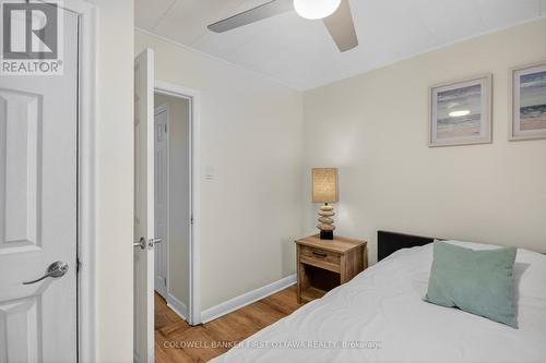 8712 Bank Street, Ottawa, ON - Indoor Photo Showing Bedroom