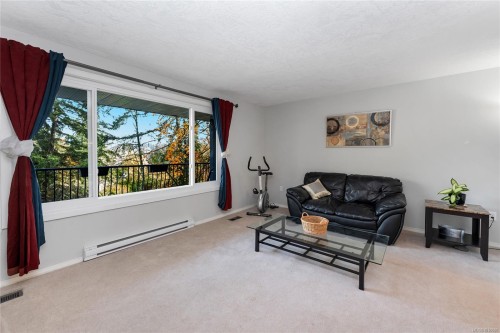 241 Aust Way, Salt Spring, BC 