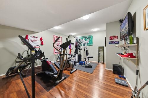5152 Riverview Crescent, Fairmont Hot Springs, BC - Indoor Photo Showing Gym Room