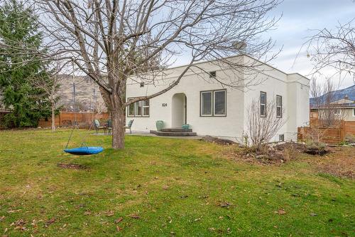 824 Road 2, Oliver, BC - Outdoor