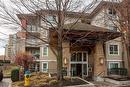 333-1099 Sunset Drive, Kelowna, BC  - Outdoor 