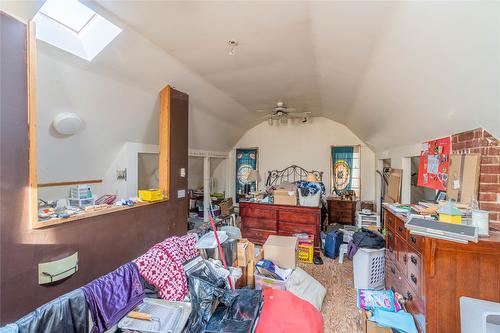 608 St Paul Street, Kamloops, BC - Indoor