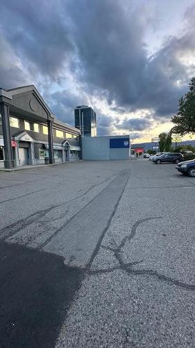 1769 Harvey Avenue, Kelowna, BC 