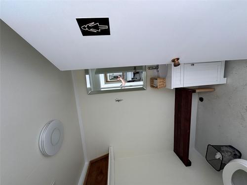 60-1101 Cameron Avenue, Kelowna, BC - Indoor Photo Showing Other Room