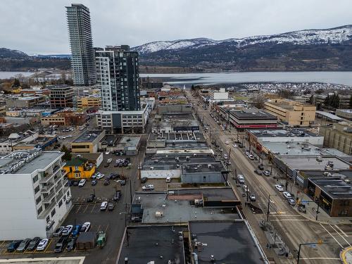 543 Bernard Avenue, Kelowna, BC 