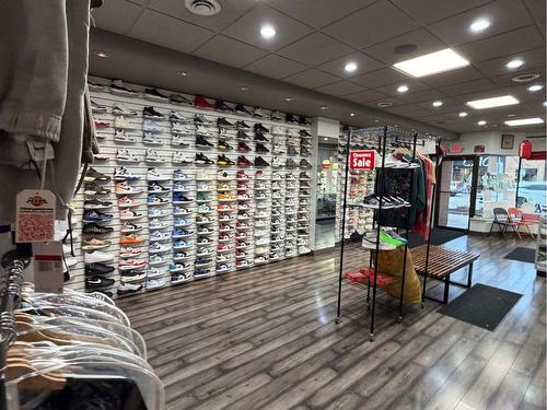 543 Bernard Avenue, Kelowna, BC 