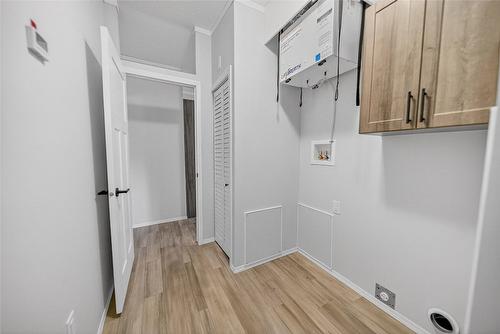 8948 Rundle Place, Canal Flats, BC 