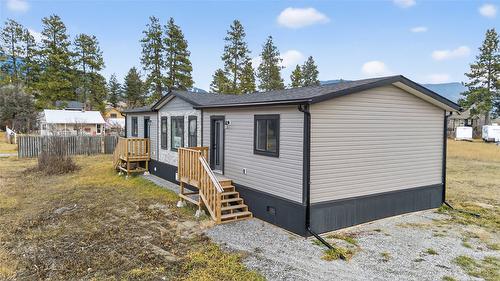 8948 Rundle Place, Canal Flats, BC 