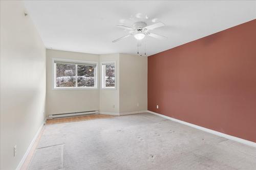 403-3806 35 Avenue, Vernon, BC - Indoor Photo Showing Other Room