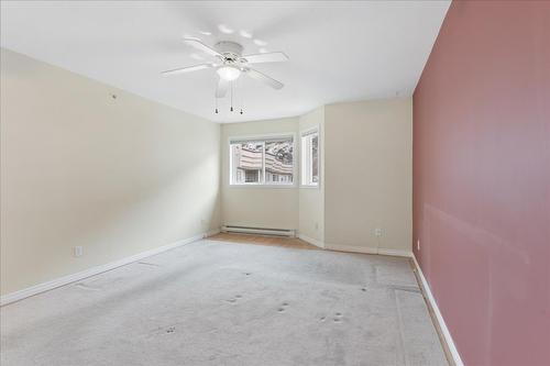 403-3806 35 Avenue, Vernon, BC - Indoor Photo Showing Other Room
